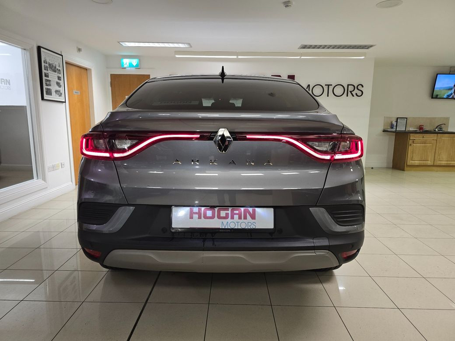 2023 Renault Arkana - image 5