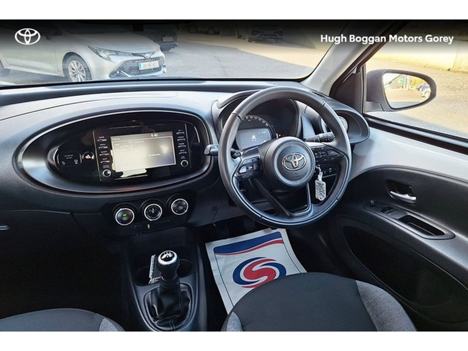 2023 Toyota Aygo X - image 9