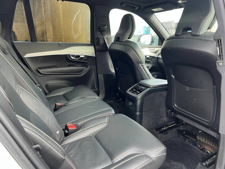 2022 Volvo XC90 R-DESIGN PRO T8 2.0 AWD HYBRID * HUGE SPEC * // OPENING PAN ROOF // LEATHER HEATED SEATS // RETRACTING TOW HOOK €46,900