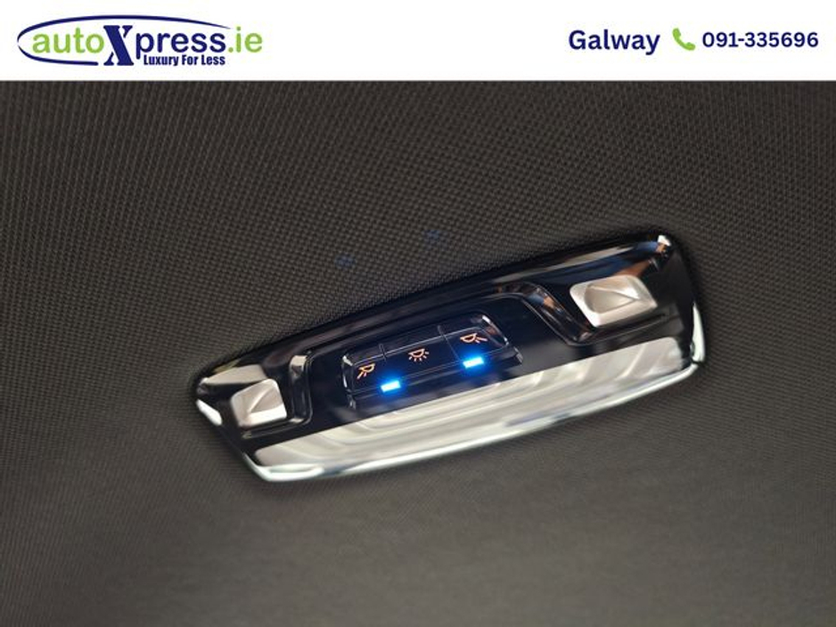 2022 BMW X3 - image 37