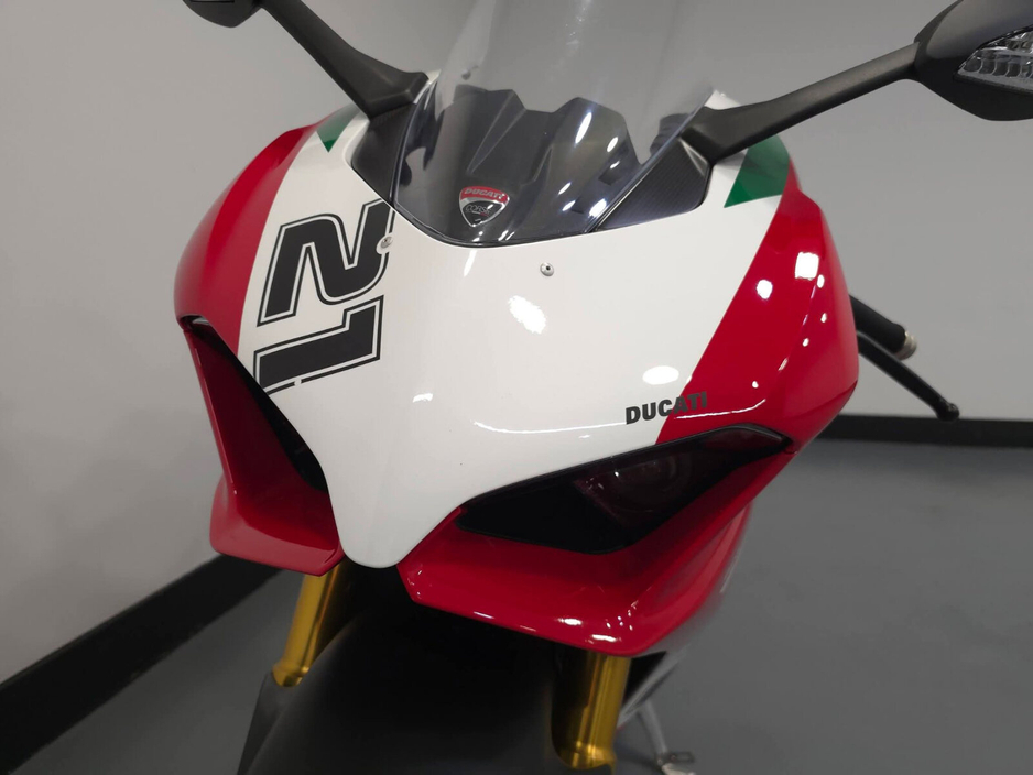 2023 Ducati Panigale - image 9