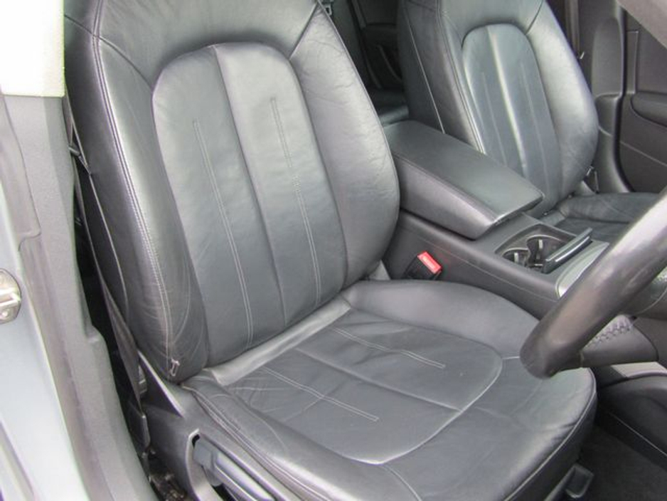 2012 Audi A7 - image 13