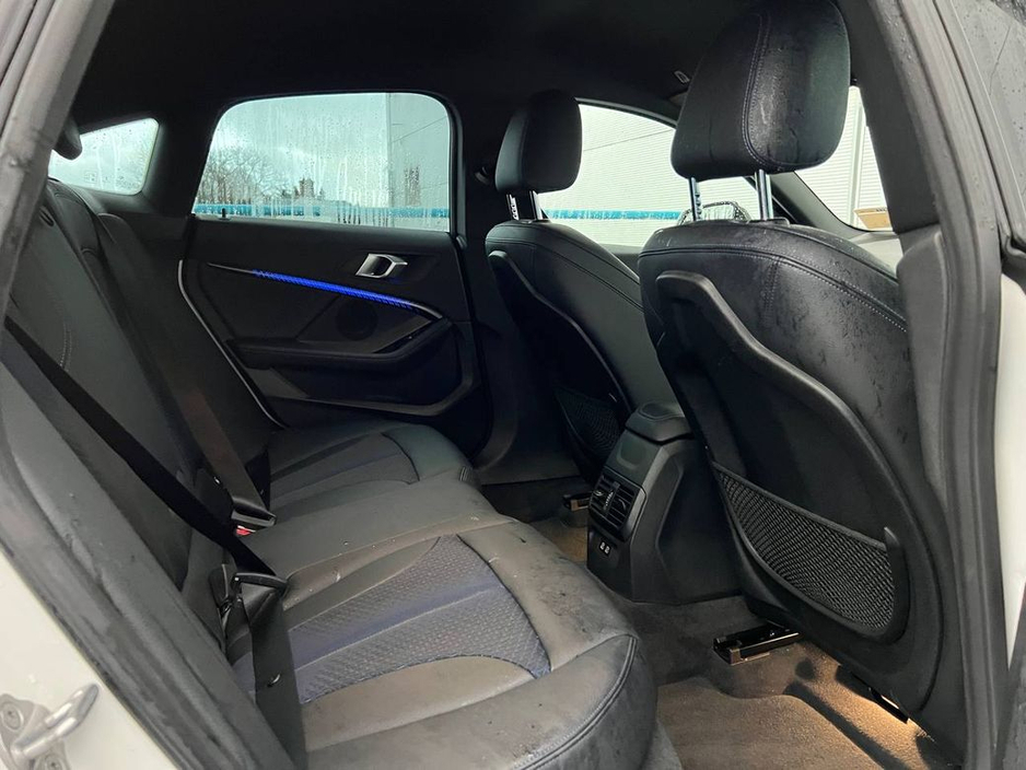 2020 BMW 2 Series 218d M-SPORT 2.0 // VERY LOW MILEAGE // FULL SERVICE HISTORY// AMBIENT LIGHTING PACK €29,900