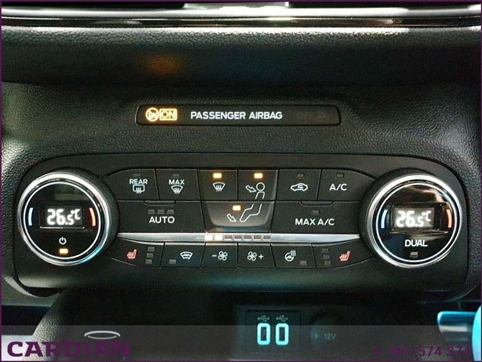 2022 Ford Kuga - image 20