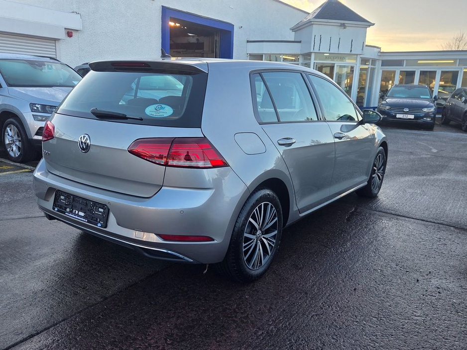 2020 Volkswagen Golf SE NAVIGATION TDI €19,950