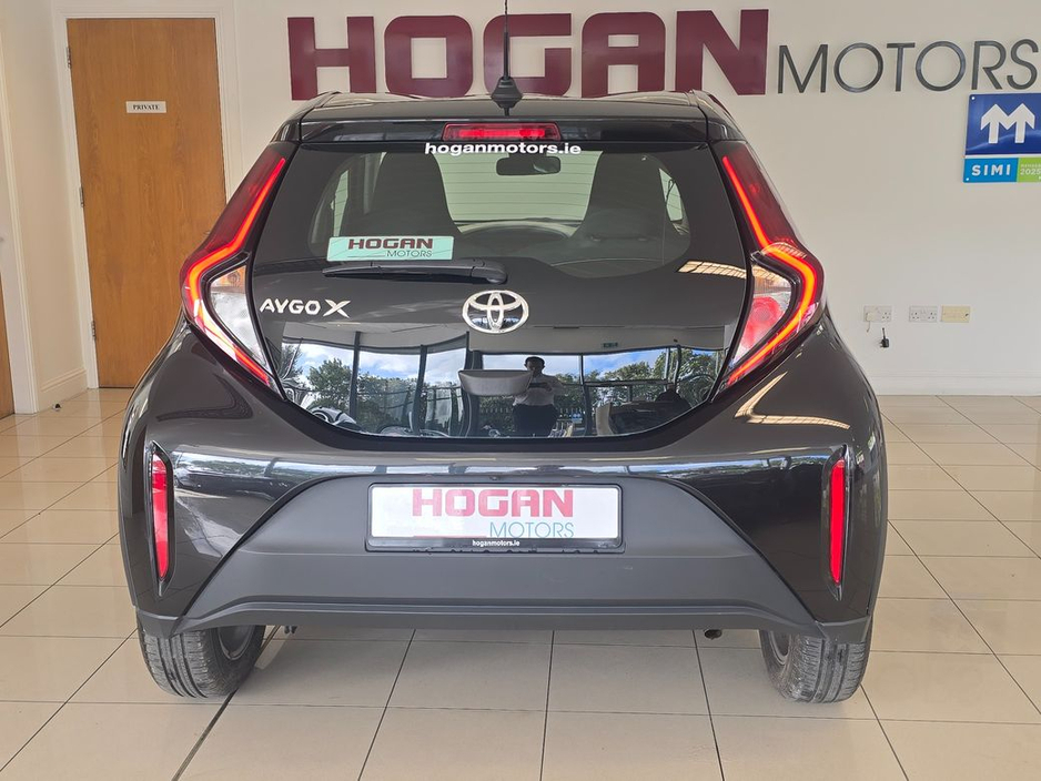 2023 Toyota Aygo X 1.0 Petrol 4DR * Best Spec * €15,900