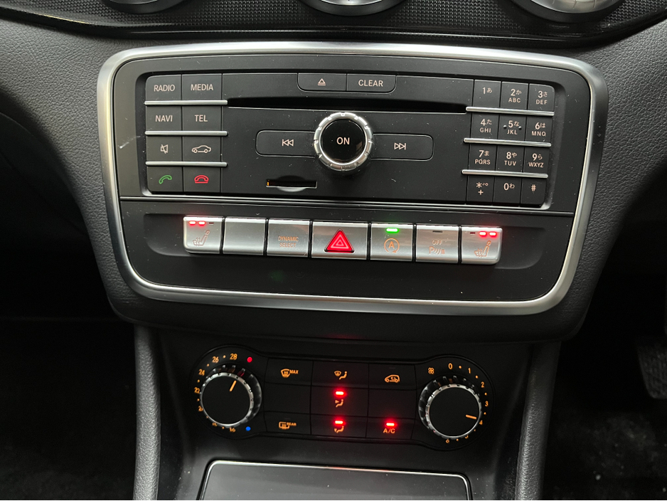 2018 Mercedes-Benz CLA Class €20950 2018 MERCEDES-BENZ CLA180 AMG STYLE 1.6 AUTOMATIC / CRUISE CONTROL / REVERSE CAMERA / HEATED SEATS / PADDLE SHIFTERS €20,950