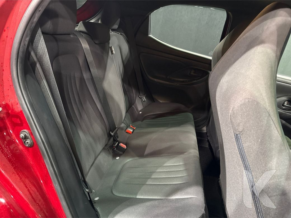 2021 Toyota Yaris 1.5 HYBRID - ALLOY WHEELS- REAR CAMERA €15,950