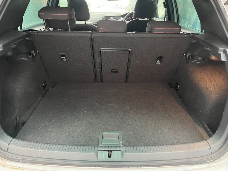 2018 Volkswagen Golf - image 7