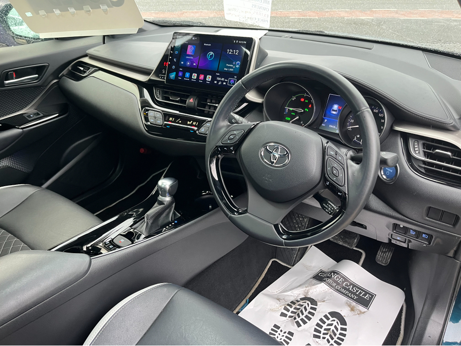 2019 Toyota C-HR 1.8 HYBRID AUTO LOW KM HIGH SPEC €20,950