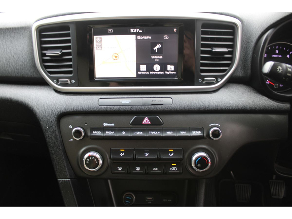 2021 Kia Sportage - image 13