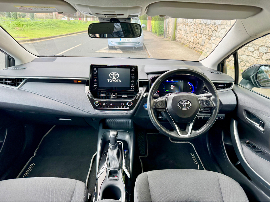 2022 Toyota Corolla - image 14