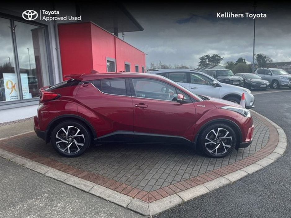 2019 Toyota C-HR - image 3