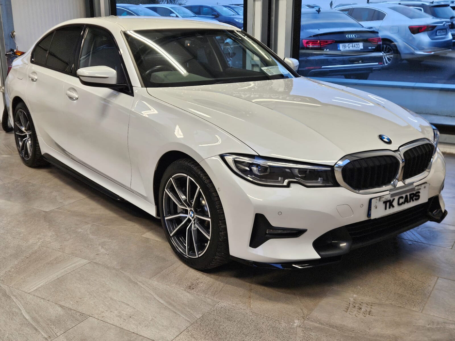 2020 BMW 3 Series 330e Sport Pro Auto €24,950