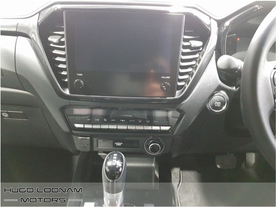 2025 Isuzu D-MAX - image 11