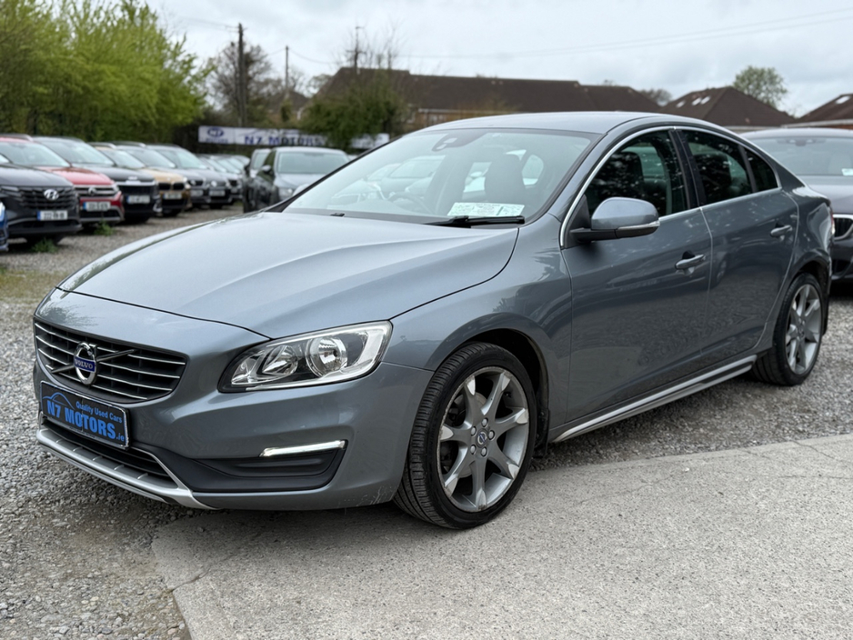 2015 Volvo S60 - image 7