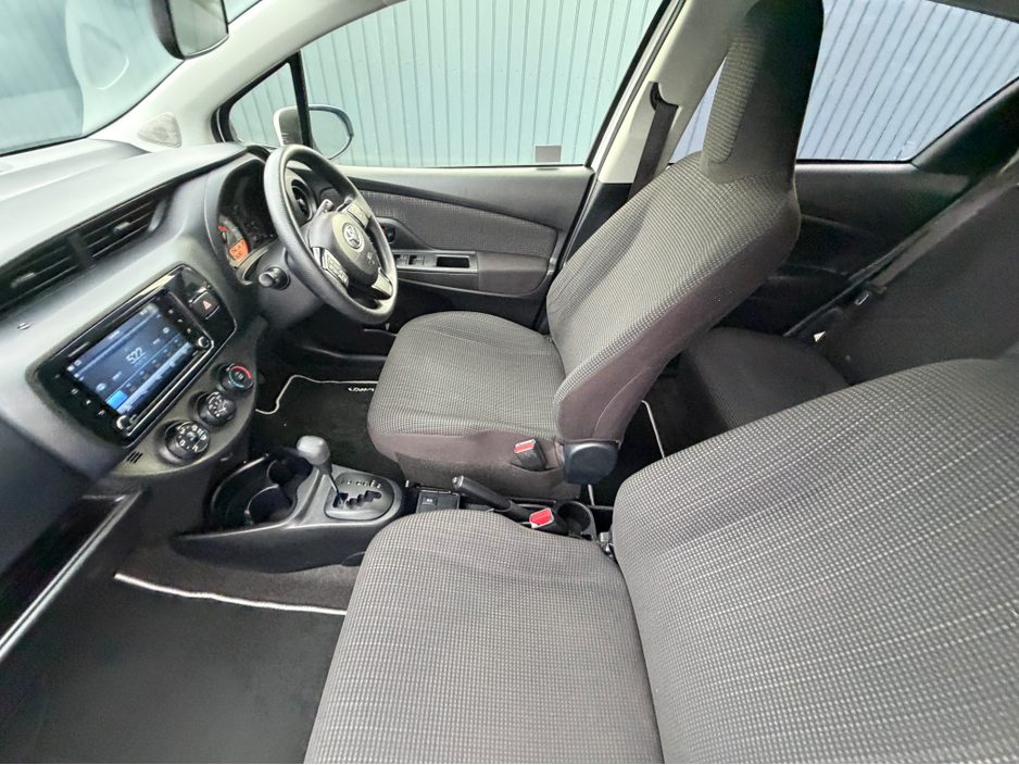 2019 Toyota Vitz - image 48