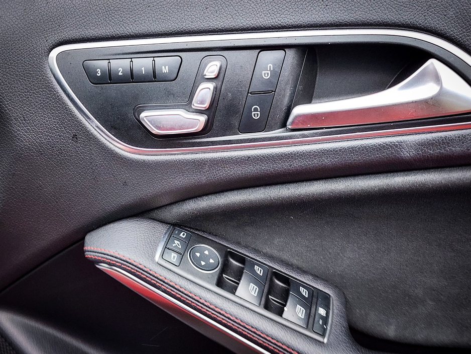 2016 Mercedes-Benz A Class - image 33