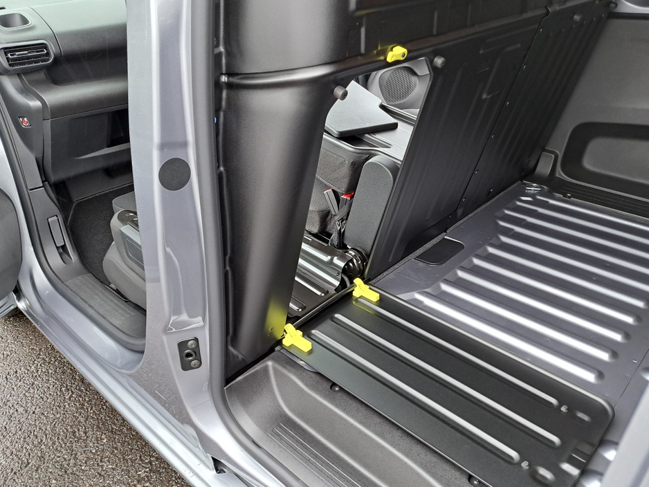 2026 Opel Combo - image 22