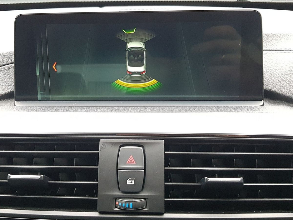 2017 BMW 4 Series - image 23