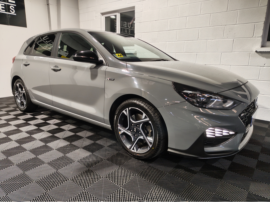 2022 Hyundai i30 - image 24