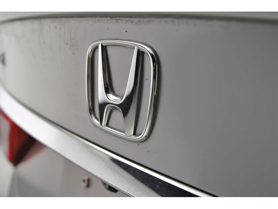 2017 Honda Grace 1.5 HYBRID 4DR *HALF LEATHER*9"ANDROID CAR PLAYER*REVERSE CAM* €15,480