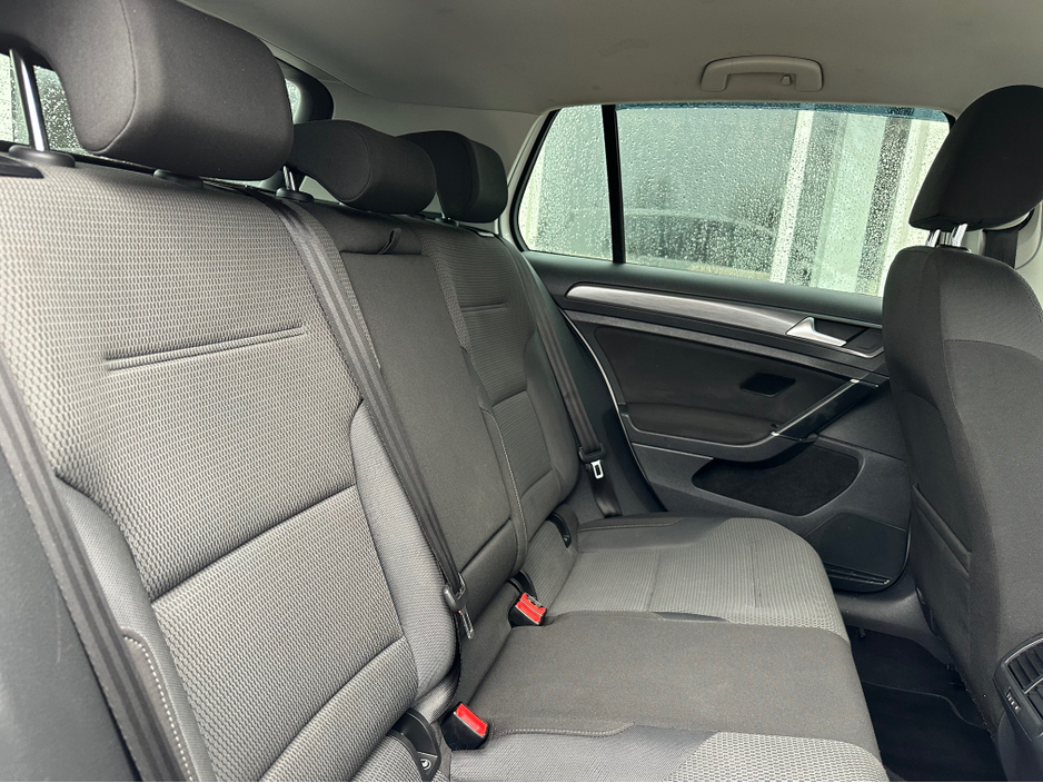 2018 Volkswagen Golf 1.6 TDI SE BLUEMOTION 115PS 5DR