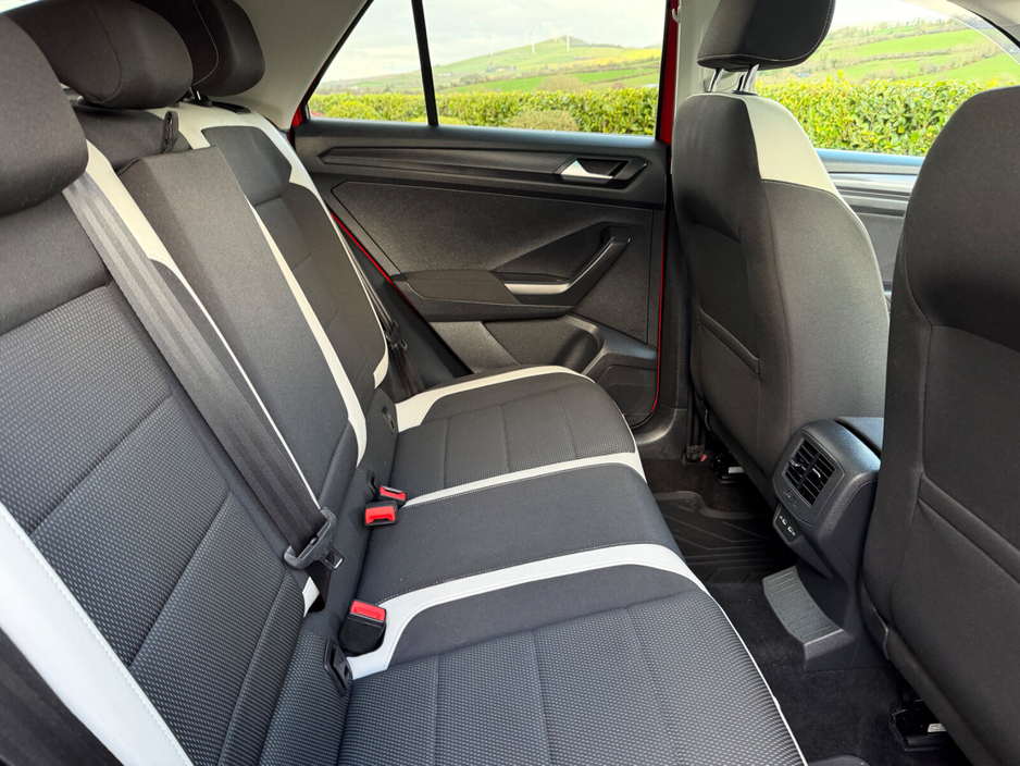 2021 Volkswagen T-Roc 2.0 TDI 150bhp Sport €25,950