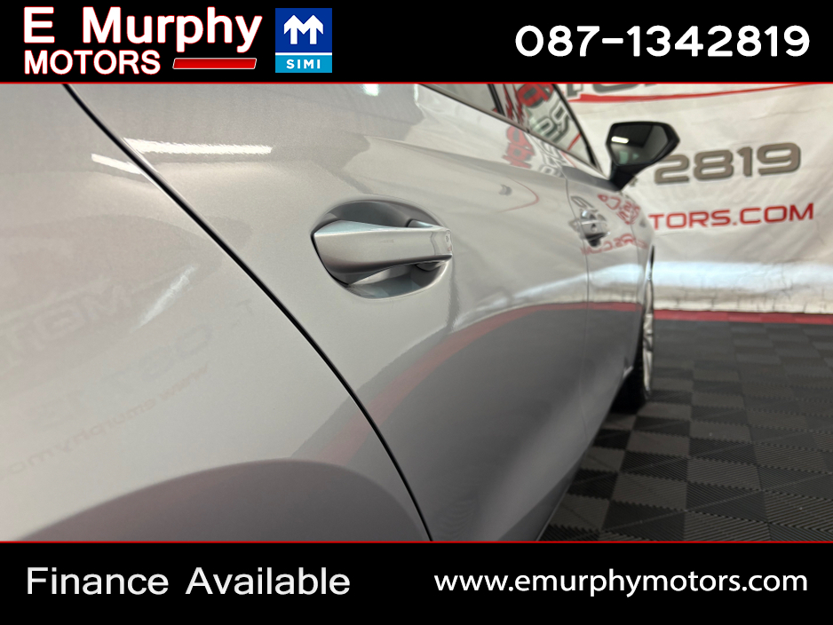 2022 SEAT Leon - image 24