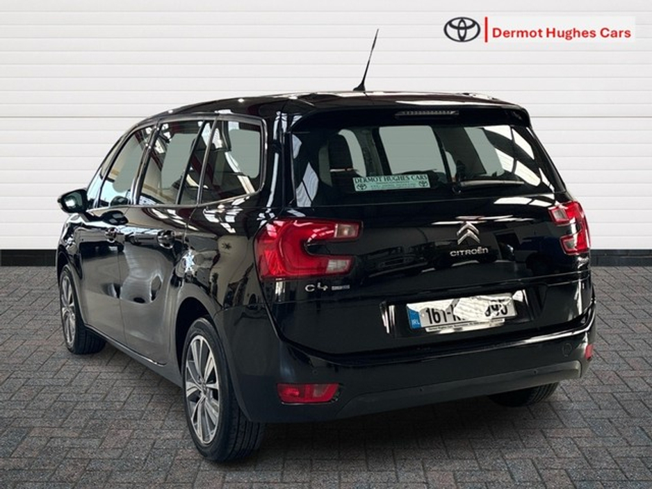 2016 Citroen C4 Picasso - image 2