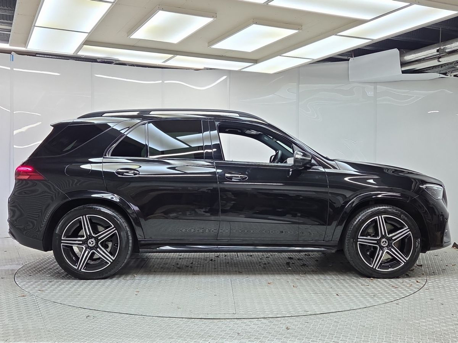 2024 Mercedes-Benz GLE Class - image 11