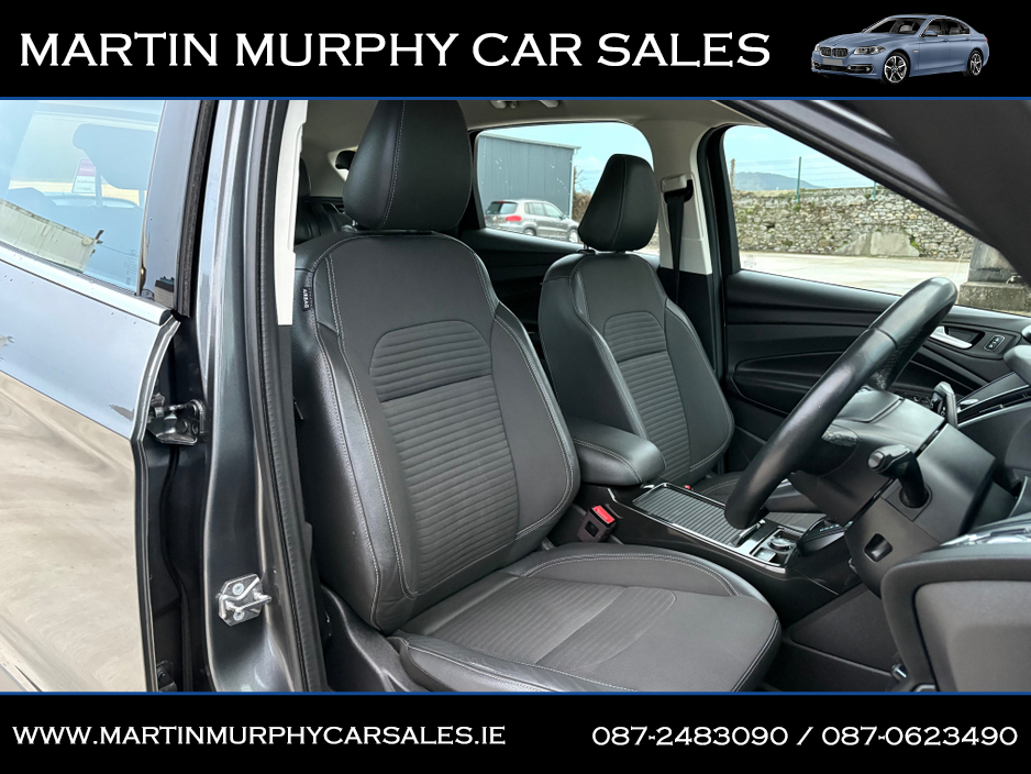 2019 Ford Kuga - image 12