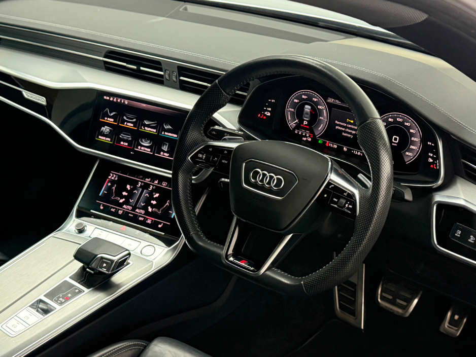 2020 Audi A7 - image 10