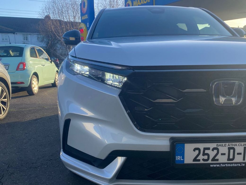 2025 Honda CR-V - image 32