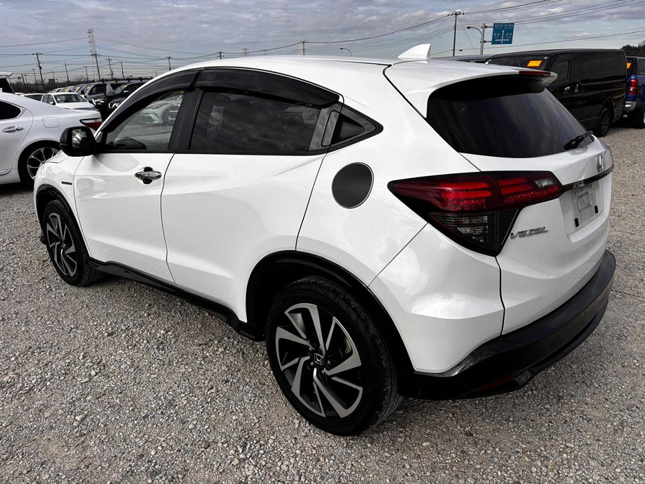 2018 Honda Vezel - image 8