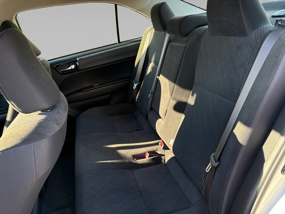 2018 Toyota Corolla - image 12