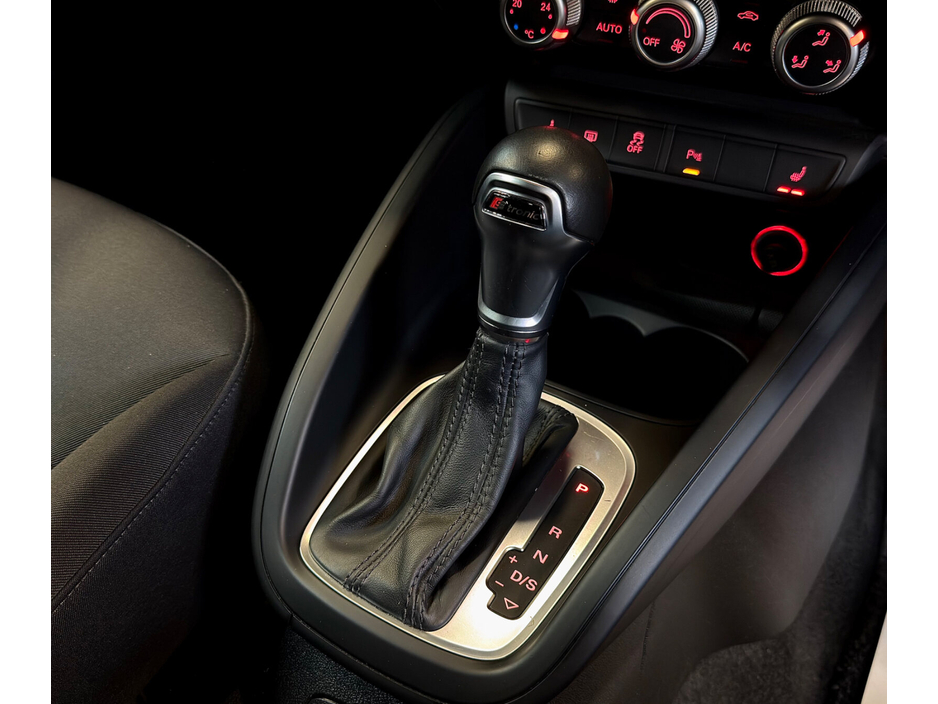 2018 Audi A1 - image 36