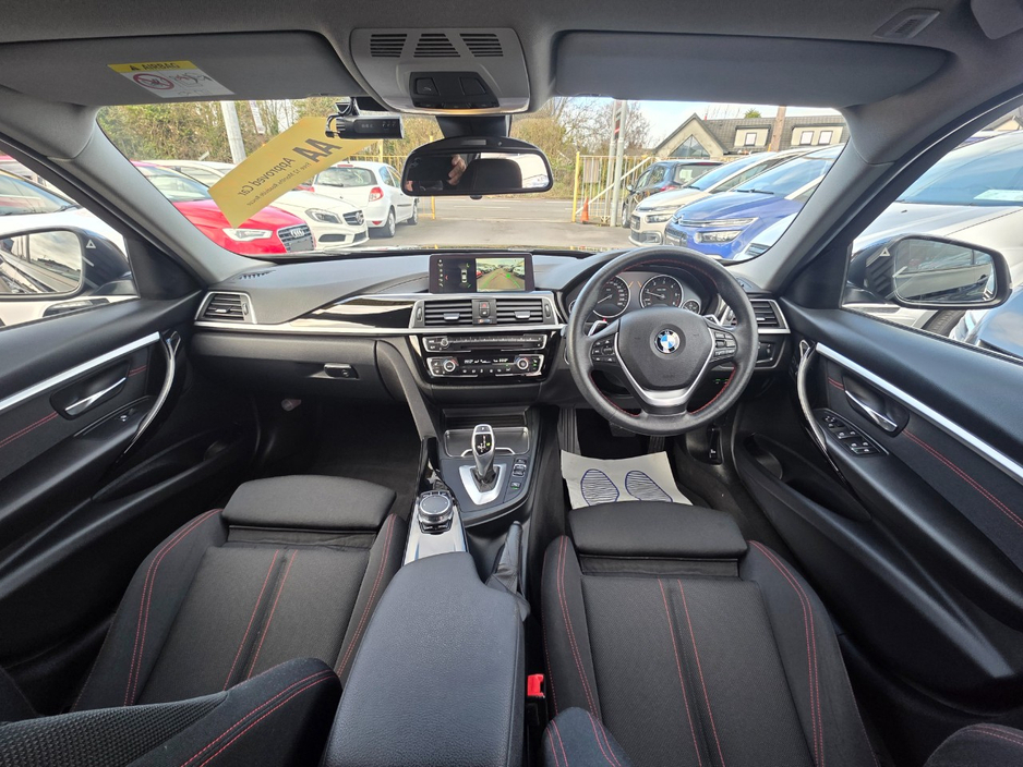 2017 BMW 3 Series - image 9