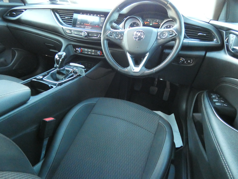 2017 Vauxhall Insignia  €7,925