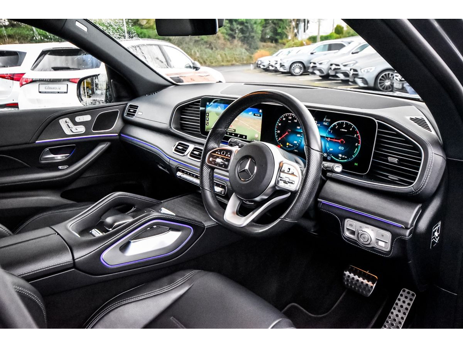 2021 Mercedes-Benz GLE Class - image 11