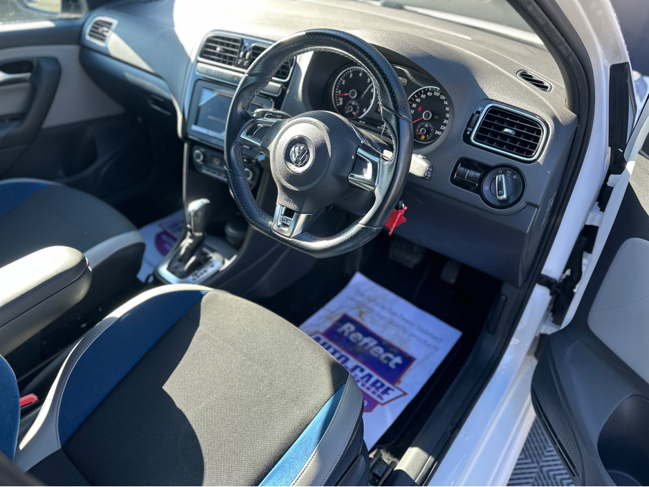 2013 Volkswagen Polo - image 8