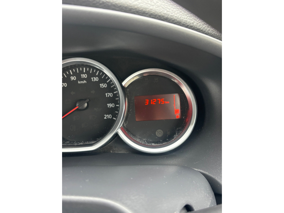 2019 Dacia Sandero Stepway - image 13