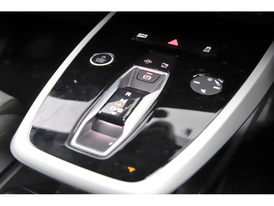 2024 Audi Q4 e-tron E-TRON 45 SPORT €42,490