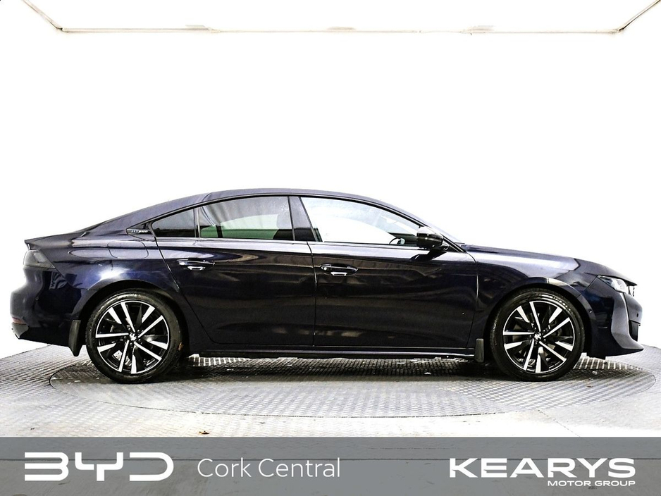 2021 Peugeot 508 - image 5