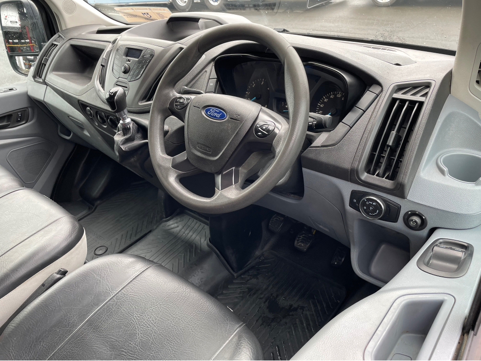 2019 Ford Transit - image 16