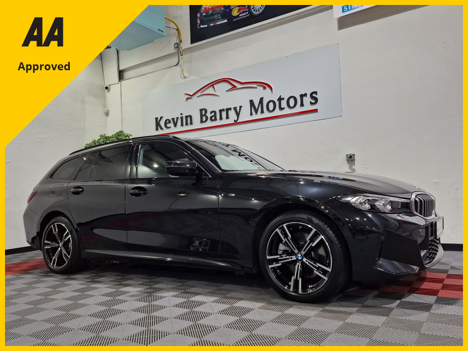 2025 BMW 3 Series 330E TOURING M SPORT (22.3KWH BATTERY) AUTOMATIC **ONE OWNER / APPLE CARPLAY / CRUISE CONTROL / ELECTRIC BOOTLID / FULL LEATHER / HEATED SEATS / REVERSE CAMERA / SAT NAV / BMW WARRANTY UNTIL 03/2028** €52,900