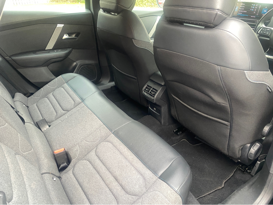 2022 Citroen C4 - image 21