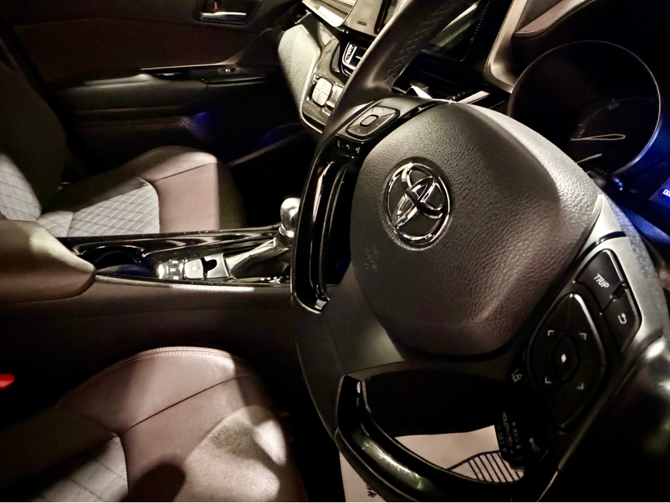 2017 Toyota C-HR G Spec €17,500