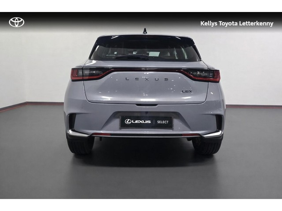 2024 Lexus LBX - image 5