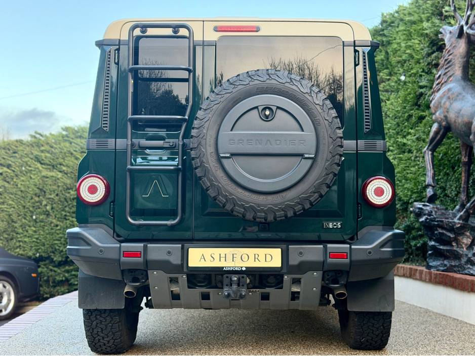 2024 INEOS Grenadier 5DR AUTO €92,950